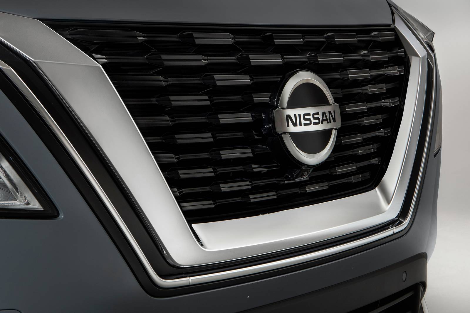 2023 Nissan Rogue exterior FBDG