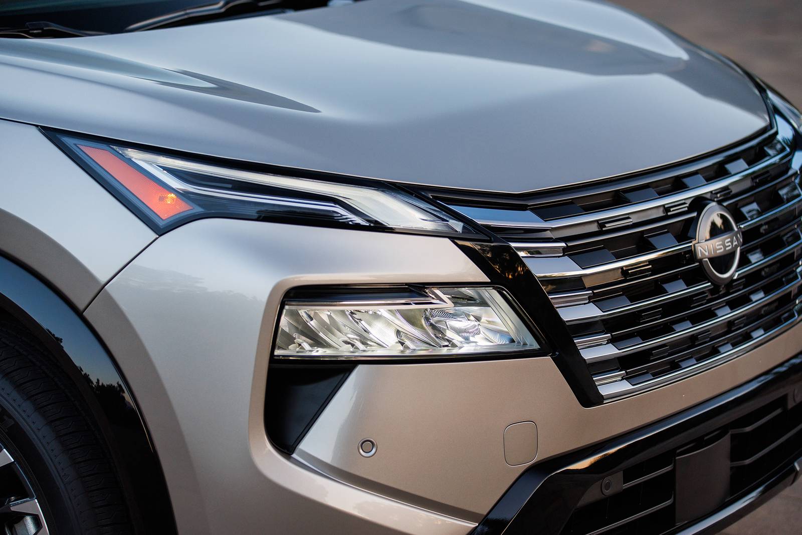 2024 Nissan Rogue front safety EDETAIL