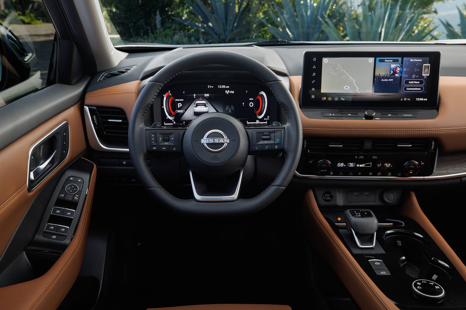 2024 Nissan Rogue interior SWD