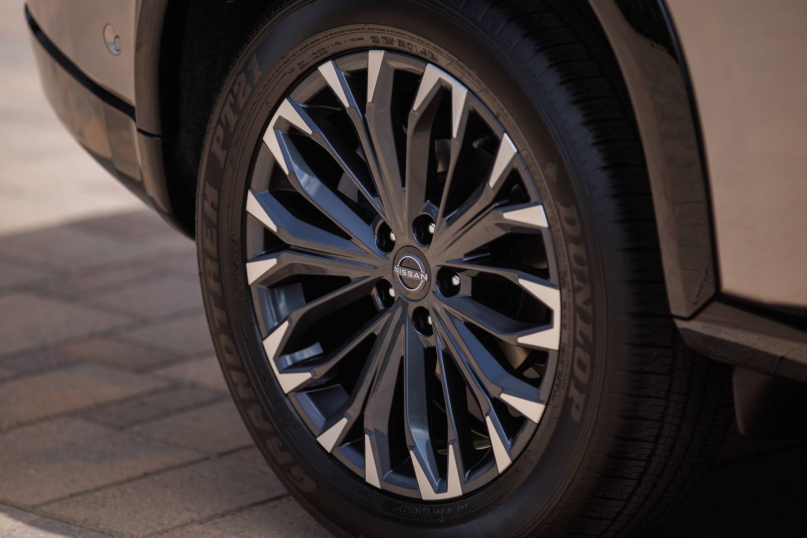 2024 Nissan Rogue exterior W