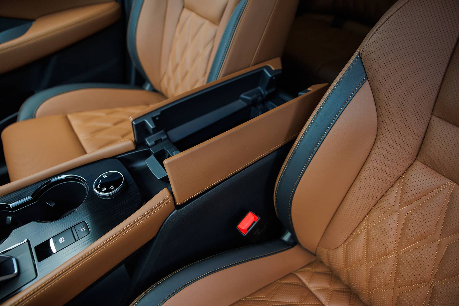 2025 Nissan Rogue front safety DETAIL