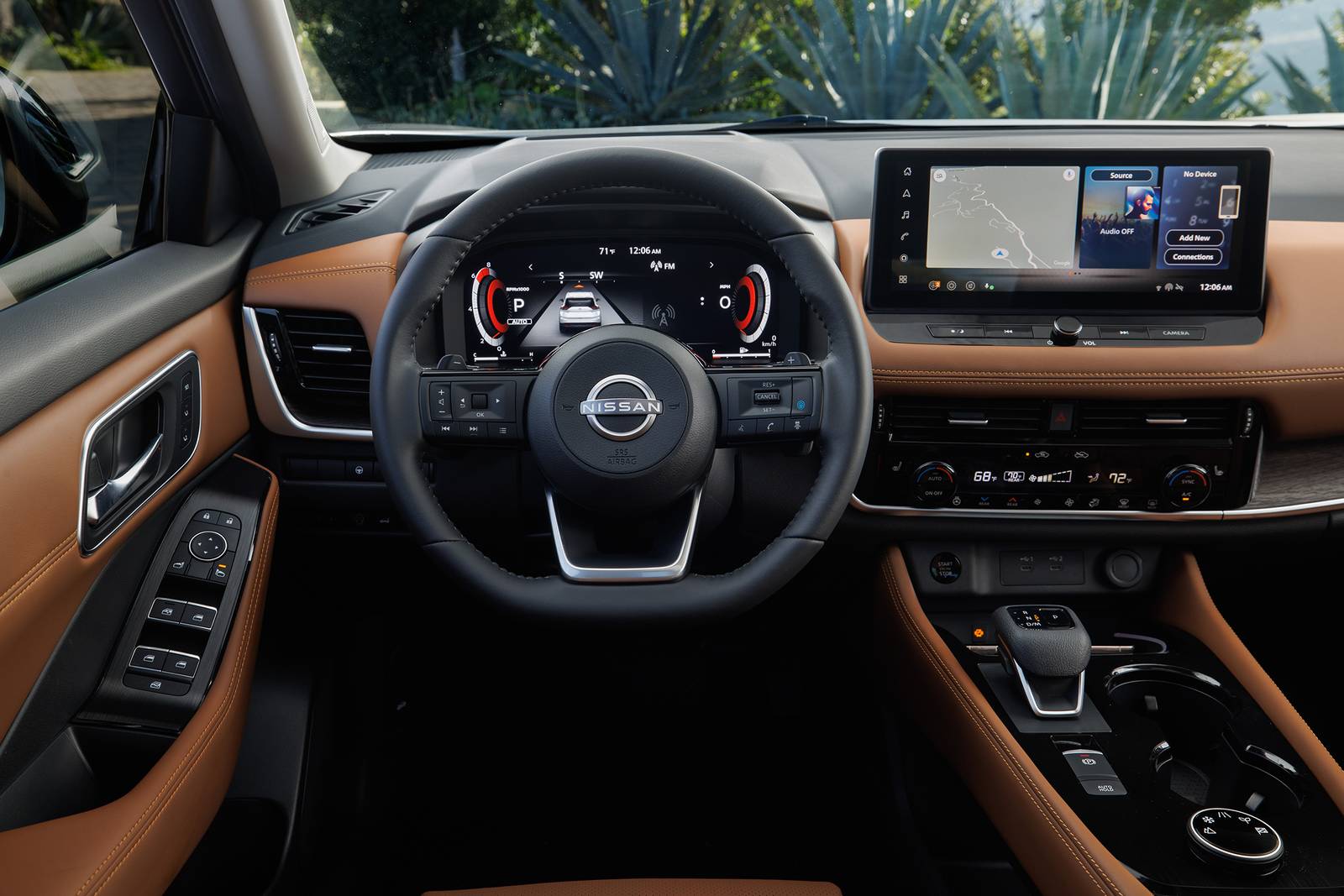 2025 Nissan Rogue interior SWD