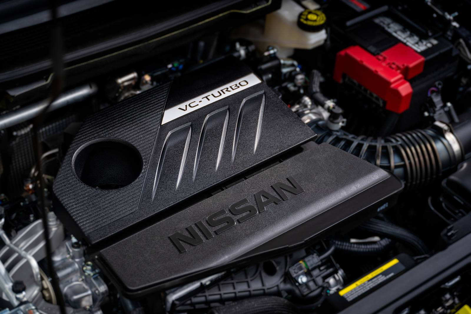 2025 Nissan Rogue exterior E