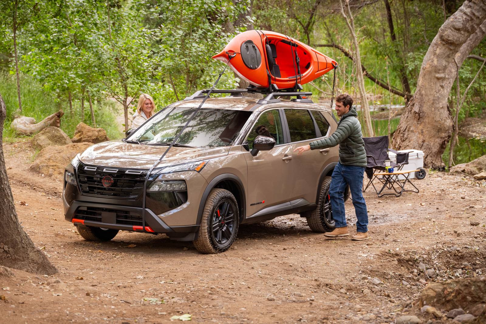 2025 Nissan Rogue exterior LIFE1
