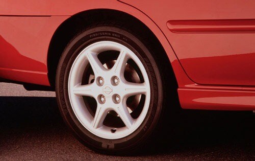 2000 Nissan Sentra exterior E