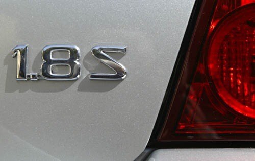 2004 Nissan Sentra exterior FBDG