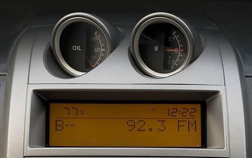 2011 Nissan Sentra front safety DETAIL