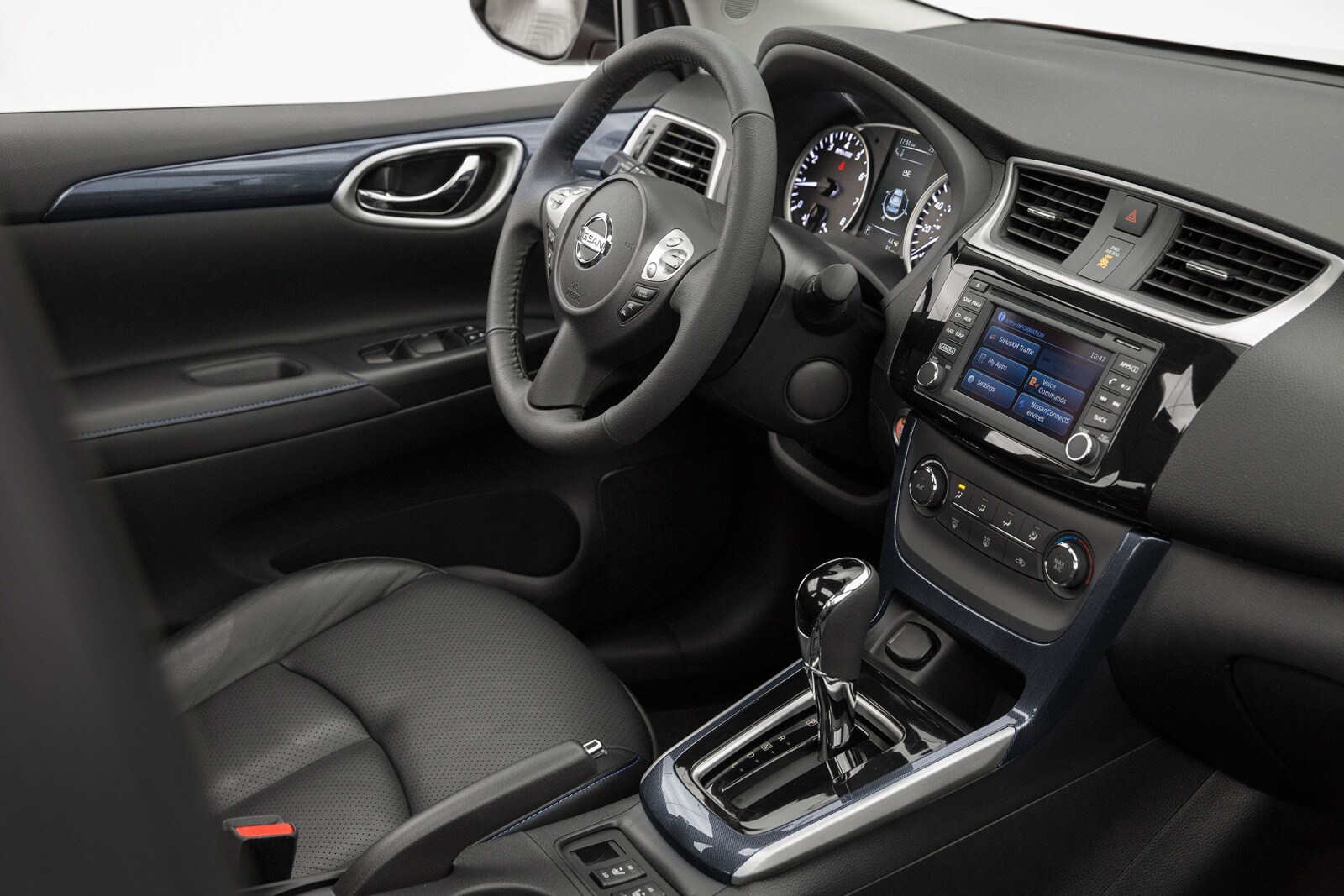 2016 Nissan Sentra interior I