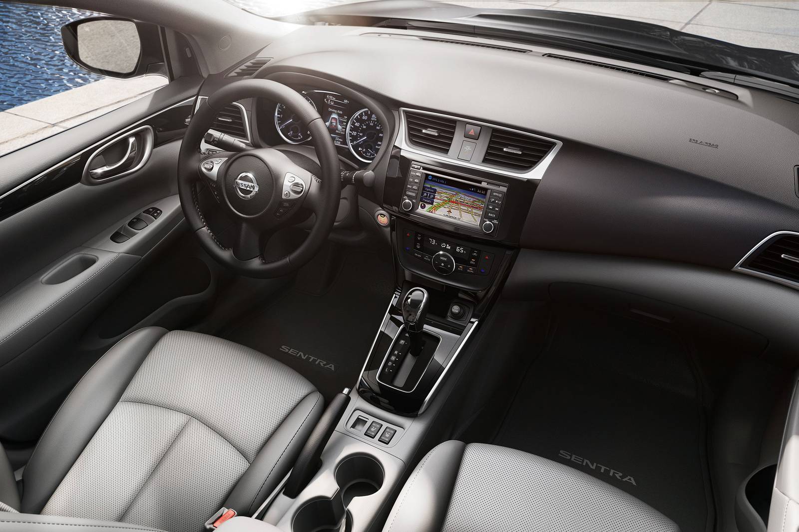 2019 Nissan Sentra interior I