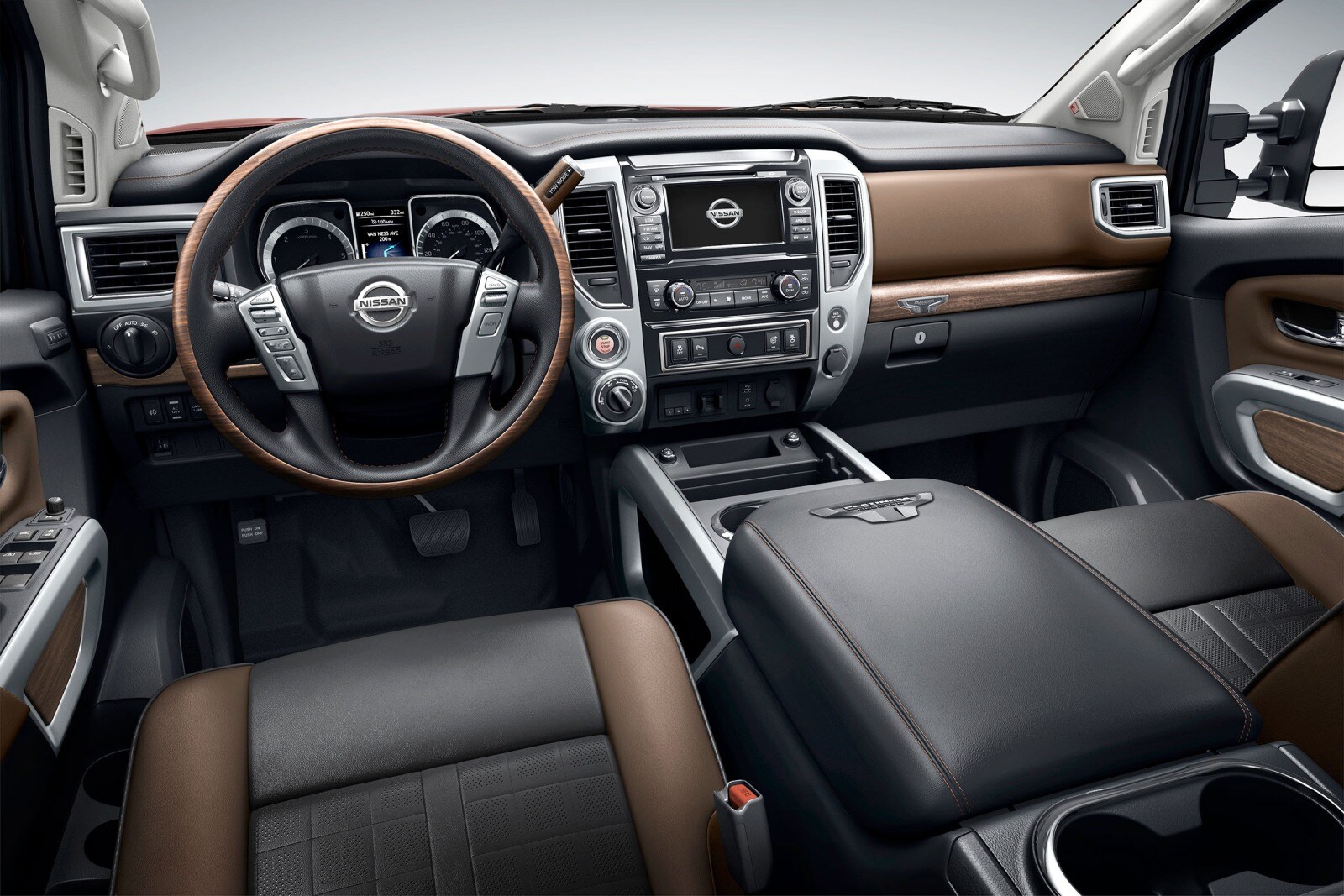 2016 Nissan Titan XD interior D