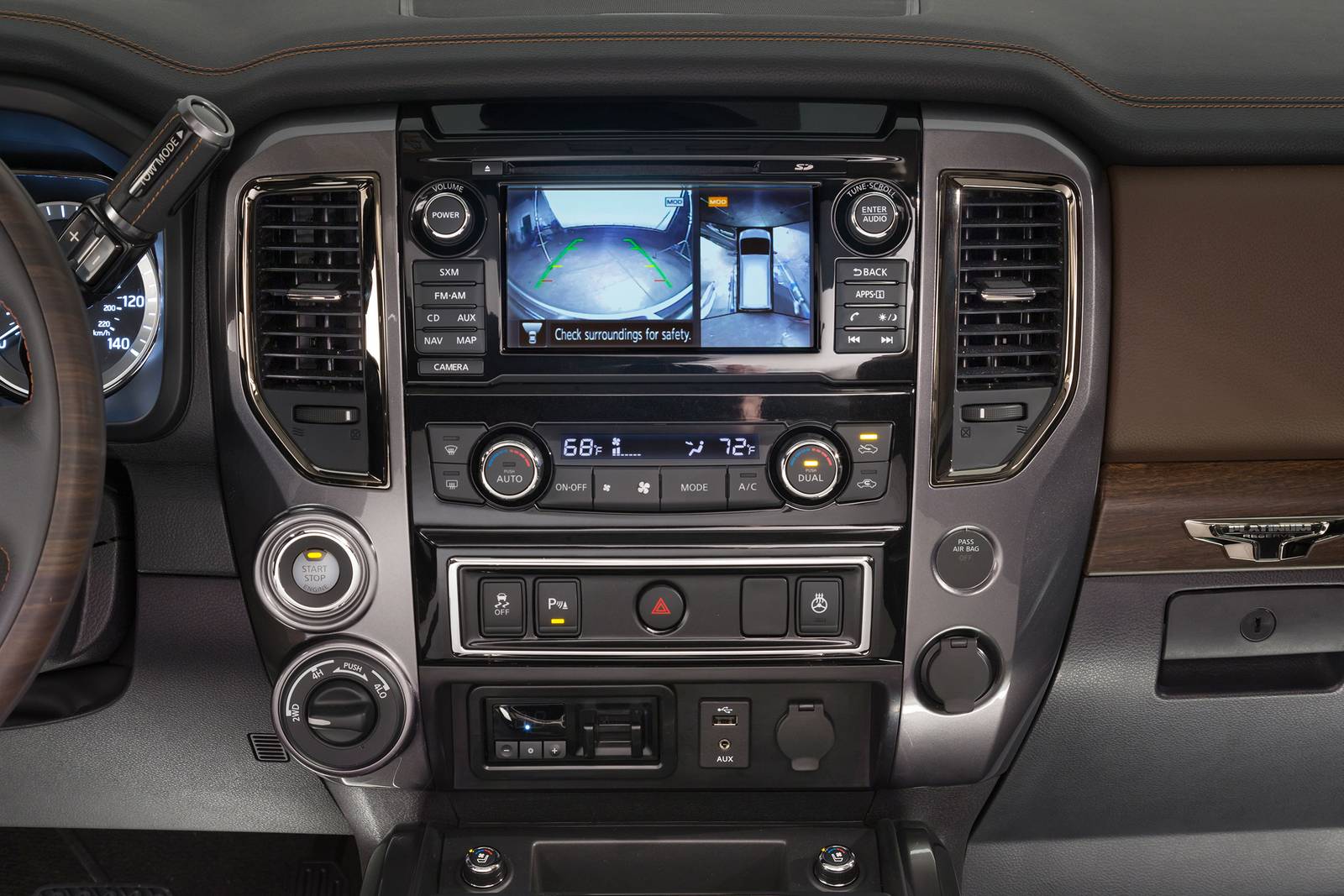 2018 Nissan Titan XD interior CC