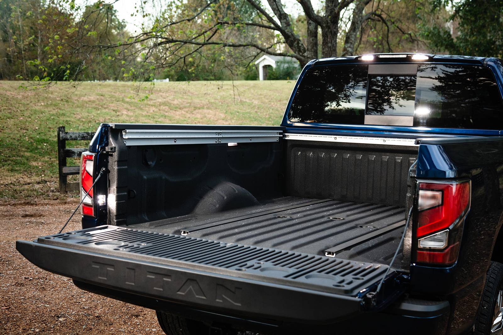 2020 Nissan Titan exterior EDETAIL