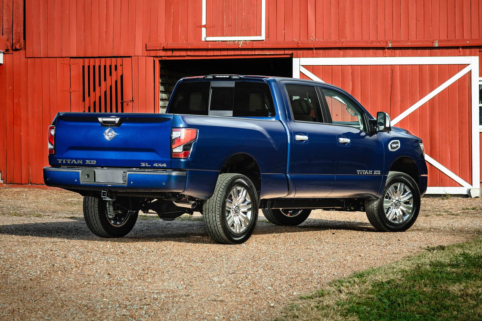 2020 Nissan Titan exterior F