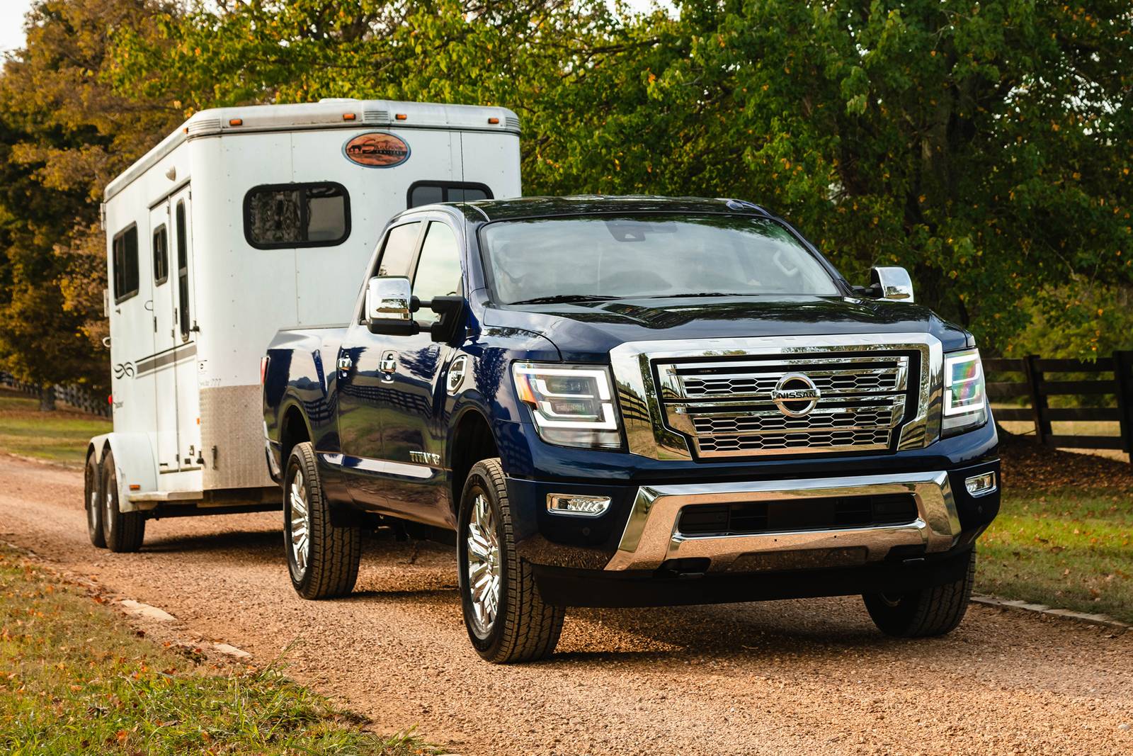 2020 Nissan Titan exterior LIFE1
