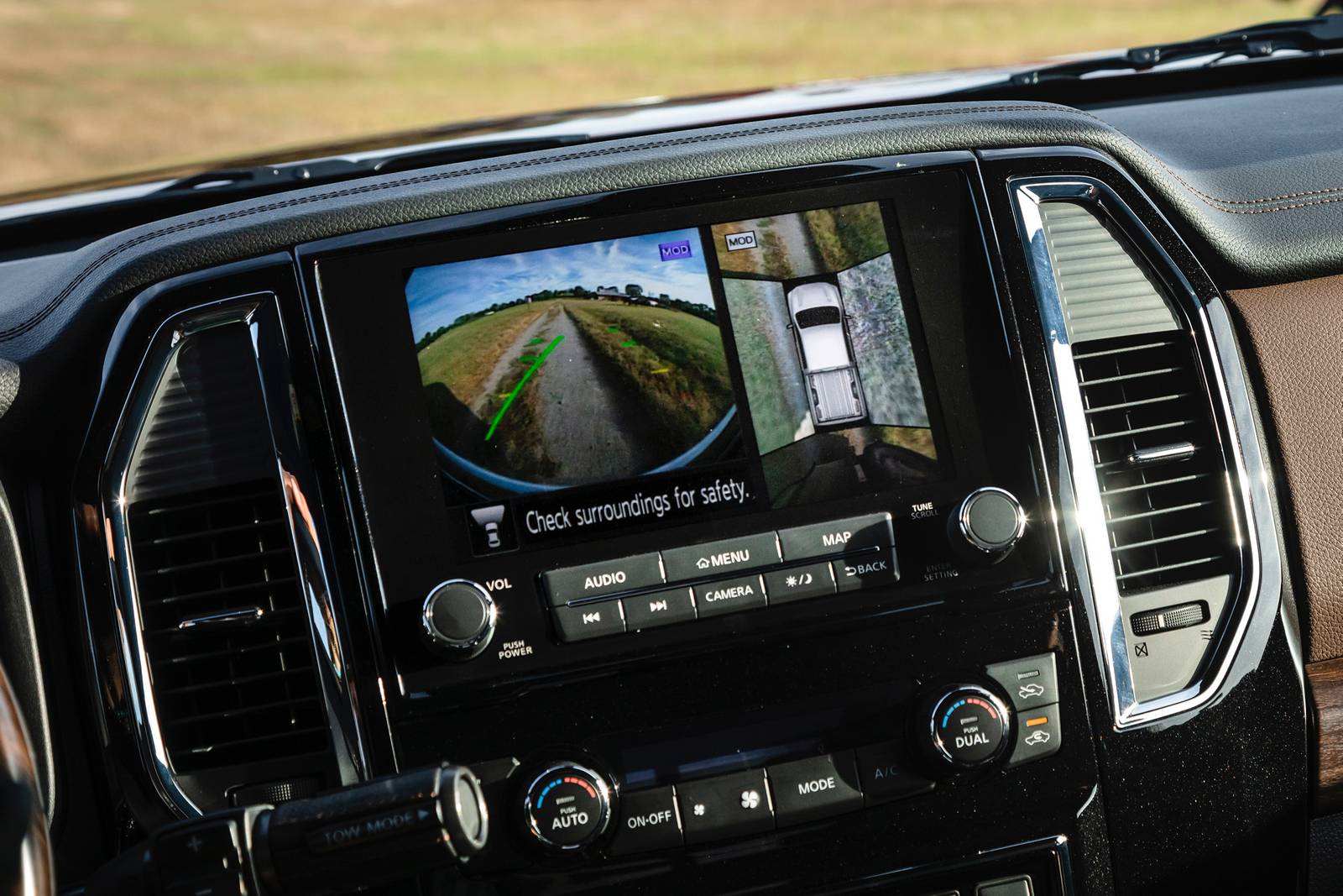 2024 Nissan Titan XD interior CC