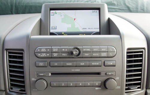 2004 Nissan Titan interior CC
