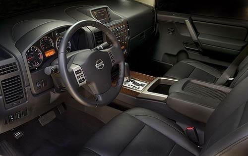 2010 Nissan Titan interior I
