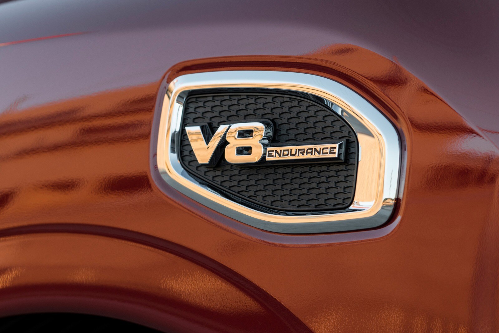 2017 Nissan Titan exterior FBDG