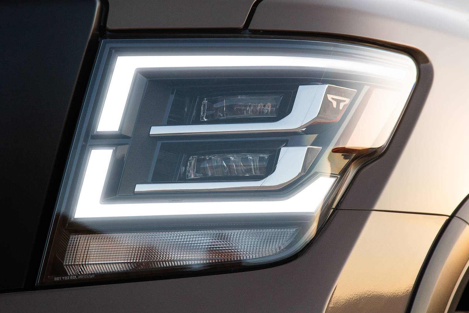 2020 Nissan Titan exterior EDETAIL