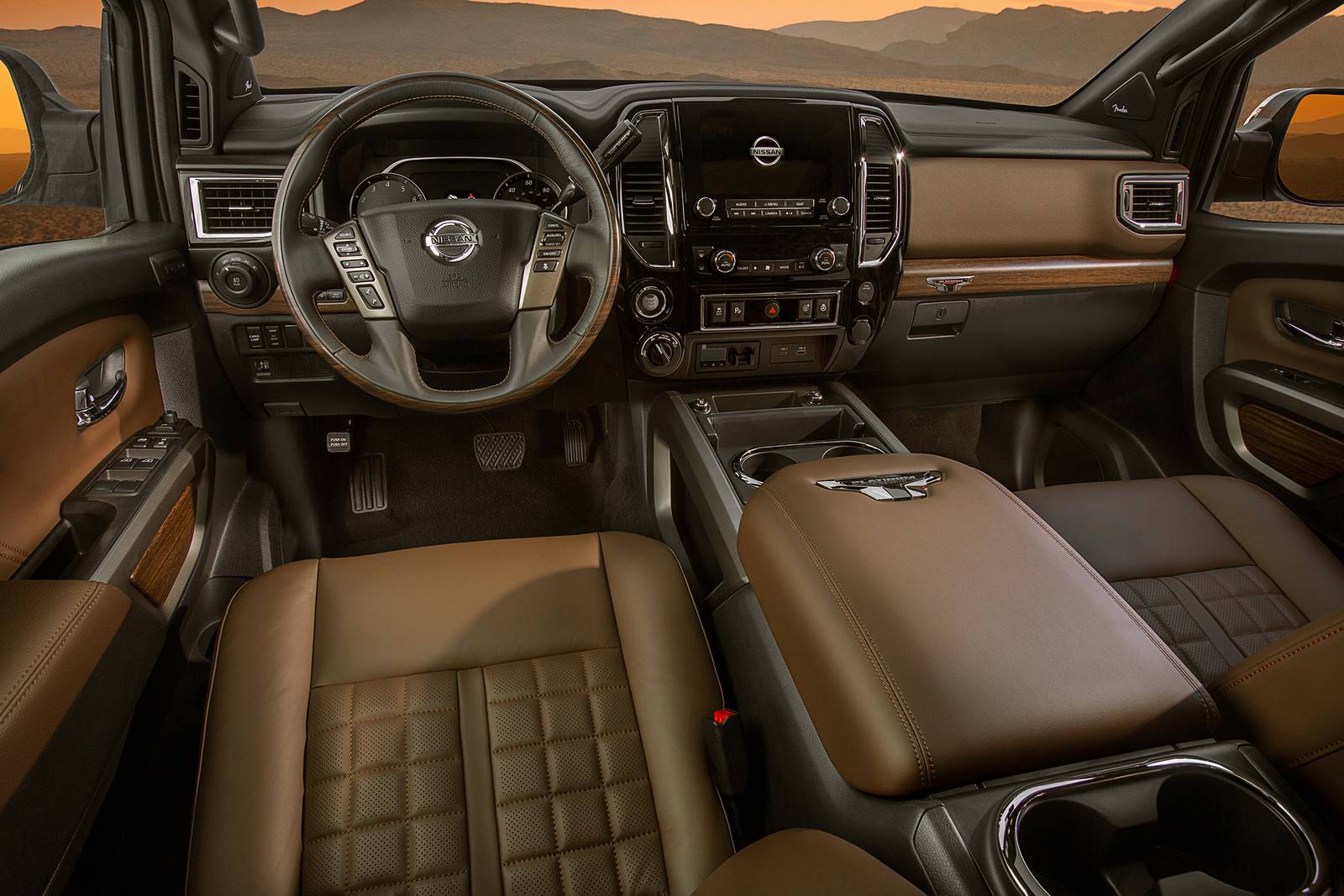 2024 Nissan Titan interior D