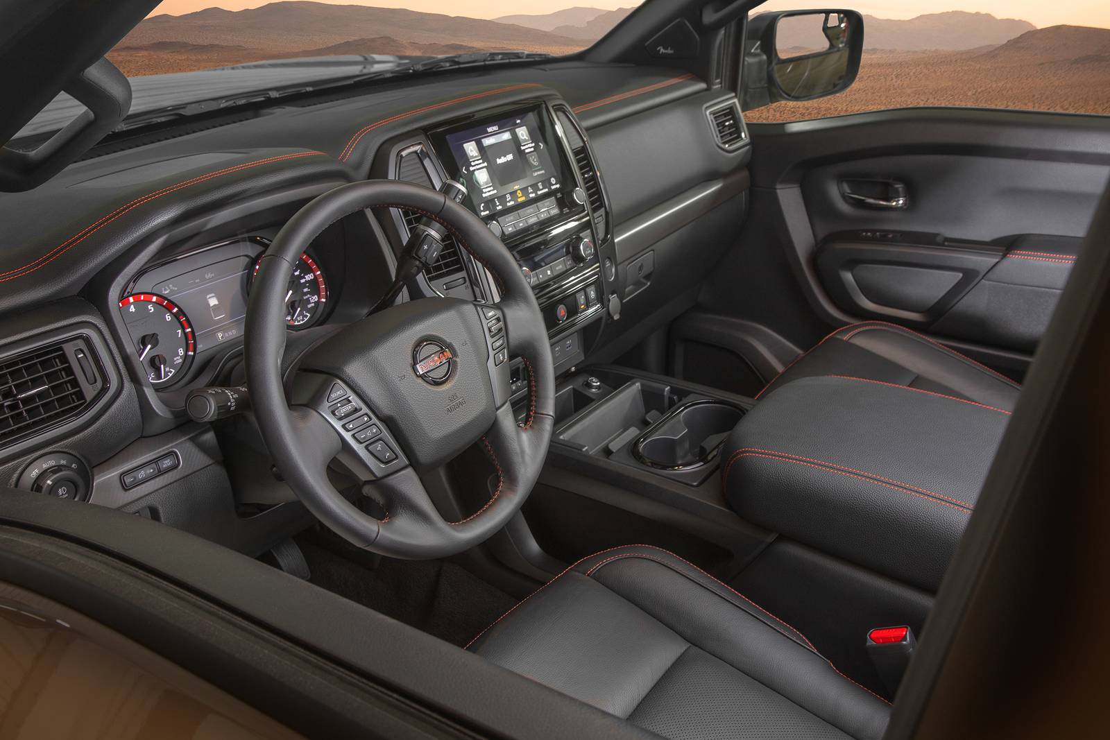 2024 Nissan Titan interior D