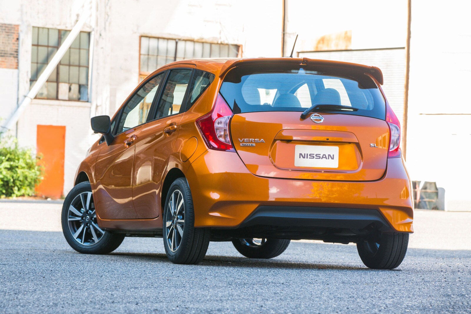 2017 Nissan Versa Note exterior F