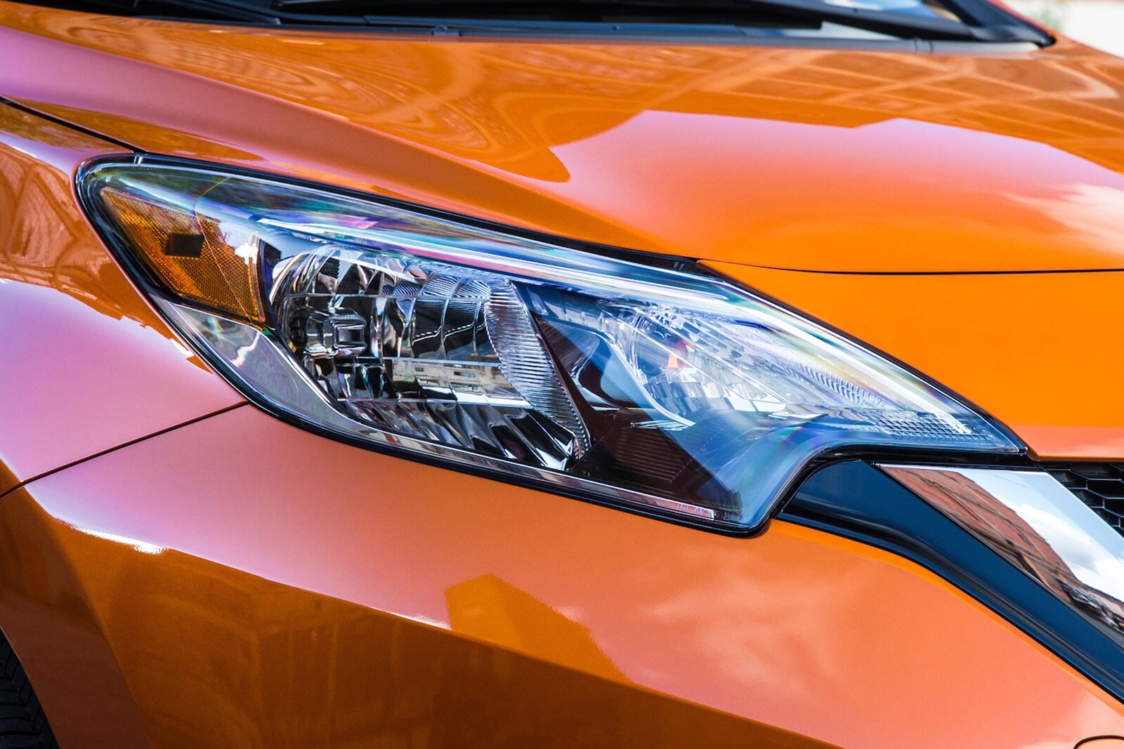 2017 Nissan Versa Note exterior EDETAIL
