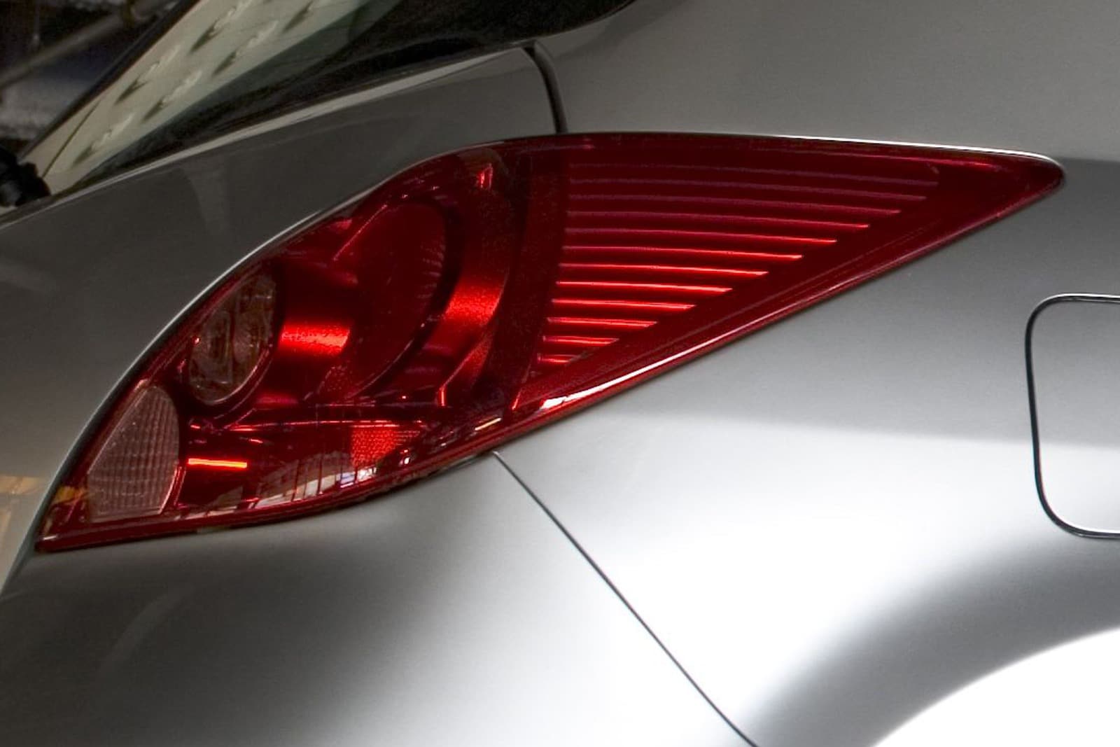 2007 Nissan Versa exterior EDETAIL