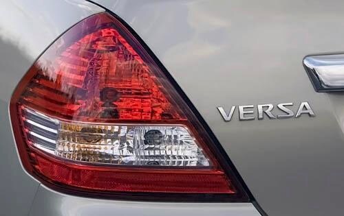 2009 Nissan Versa exterior FBDG