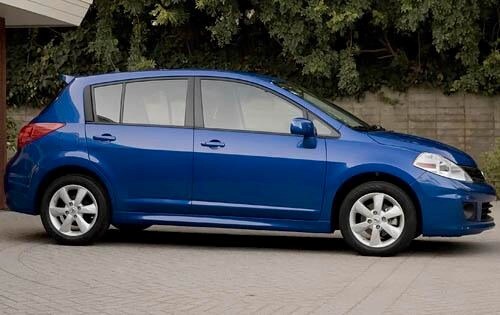 2010 Nissan Versa exterior F