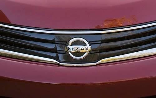 2011 Nissan Versa front safety FBDG