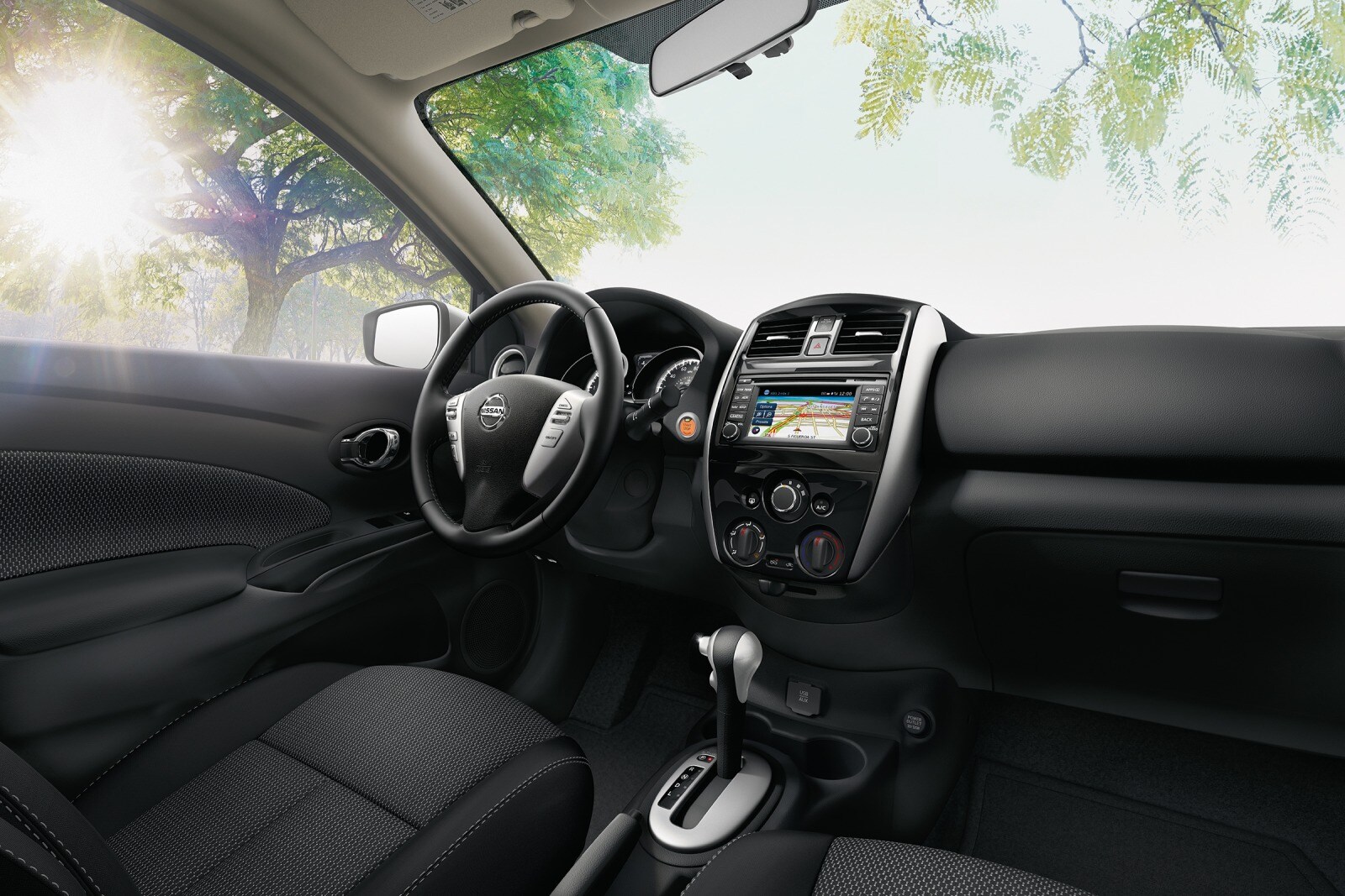 2017 Nissan Versa Note interior D