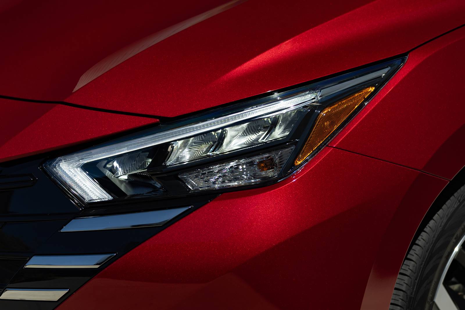 2023 Nissan Versa front safety EDETAIL