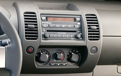 2007 Nissan Xterra interior CC