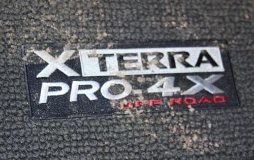 2011 Nissan Xterra interior DETAIL