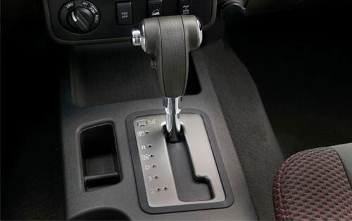 2011 Nissan Xterra interior DETAIL