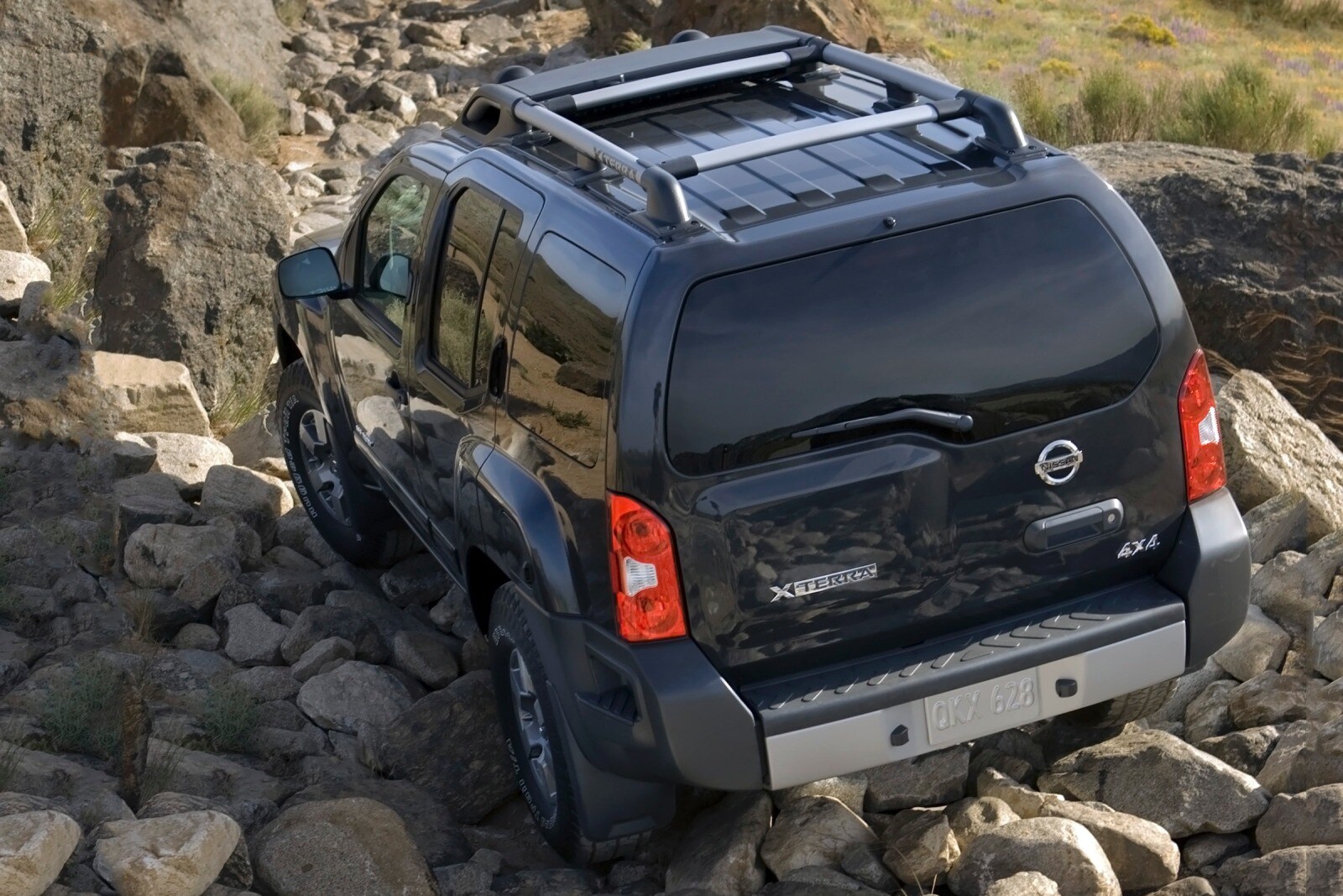 2014 Nissan Xterra S 4dr SUV Exterior