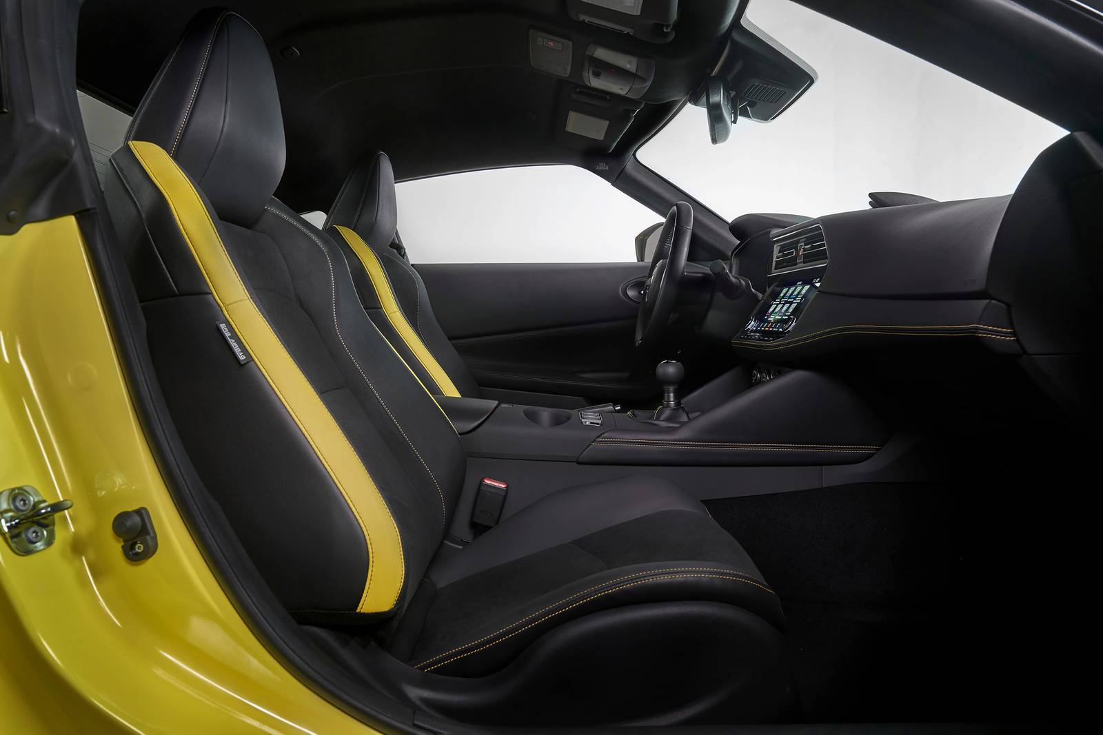 2023 Nissan Z interior I