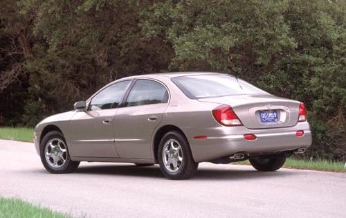 2002 Oldsmobile Aurora