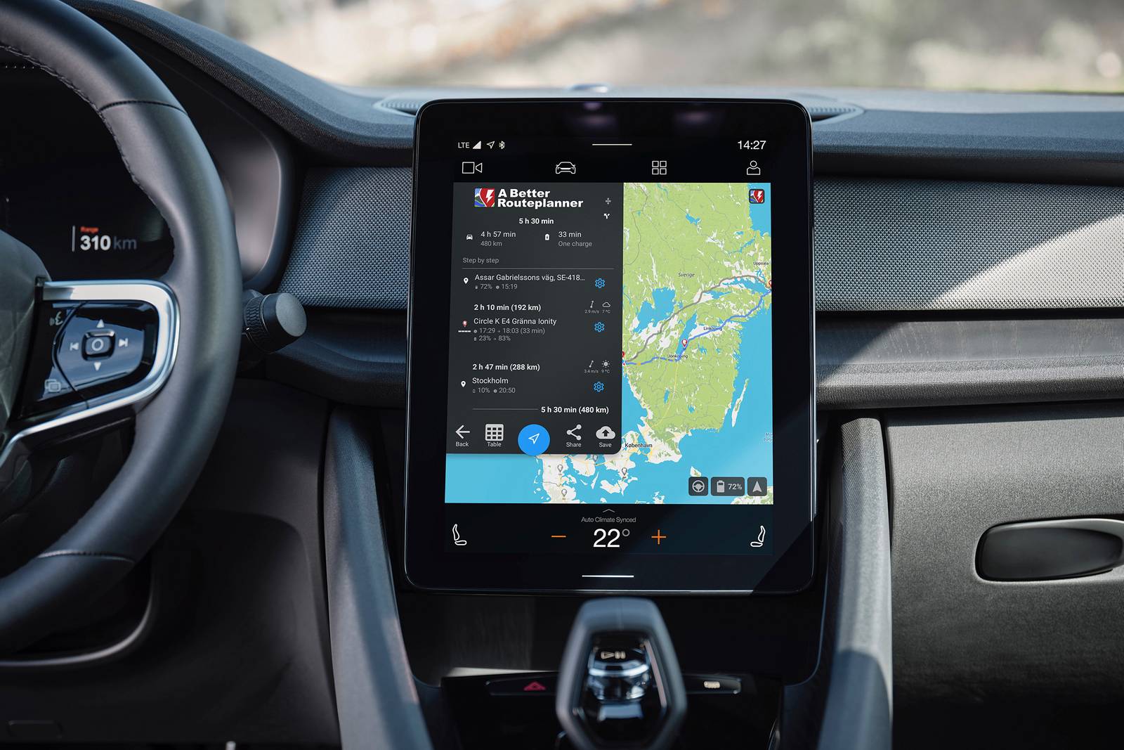2022 Polestar 2 interior NAVSYS