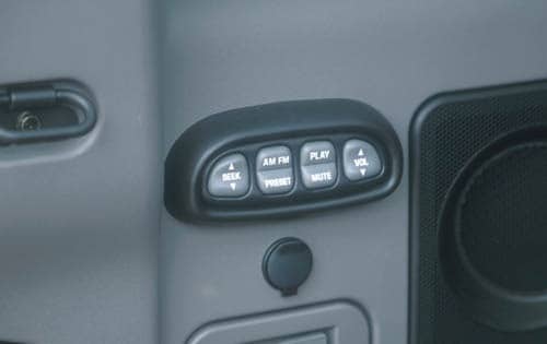 2001 Pontiac Aztek interior DETAIL