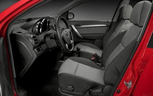 2009 Pontiac G3 interior I