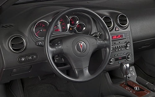2007 Pontiac G6 interior I