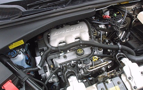 2004 Pontiac Montana exterior E