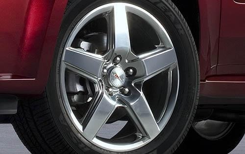 2008 Pontiac Torrent exterior W