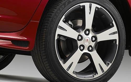 2009 Pontiac Vibe exterior W