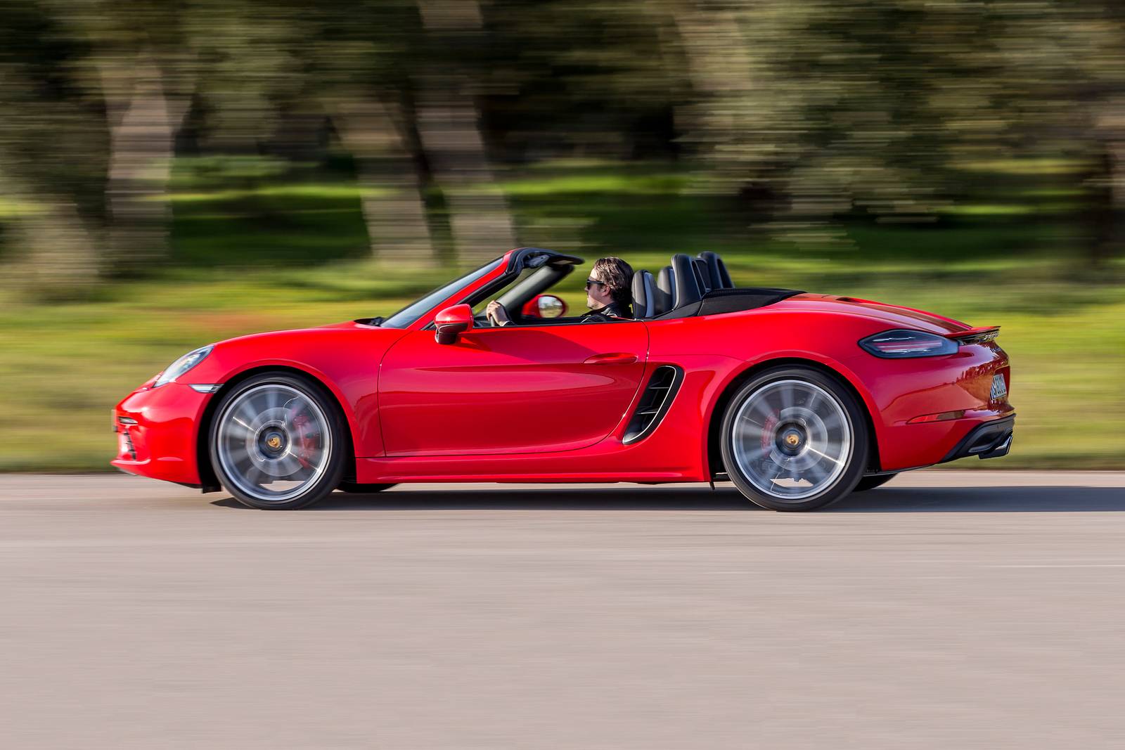 2021 Porsche 718 Boxster — OEM photo 1