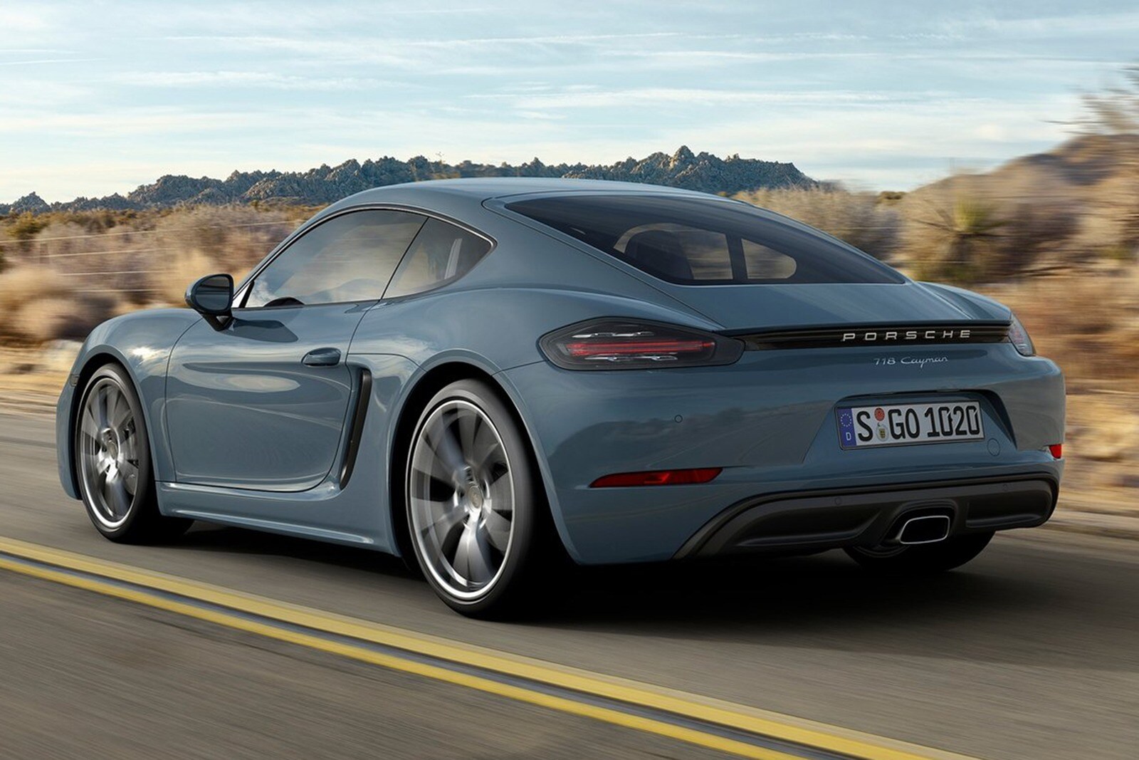2017 Porsche 718 Cayman exterior FQ