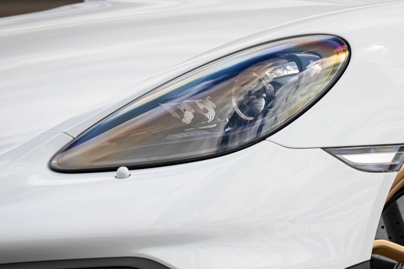 2020 Porsche 718 Cayman exterior EDETAIL