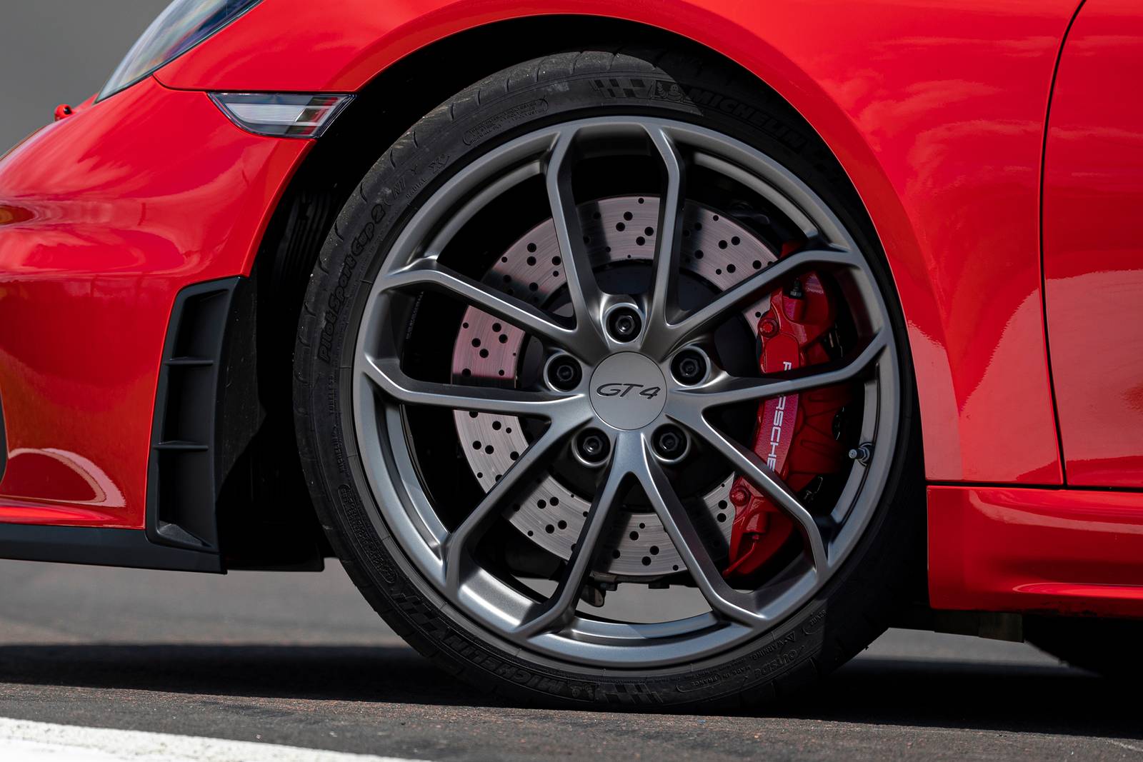 2020 Porsche 718 Cayman — OEM photo 5
